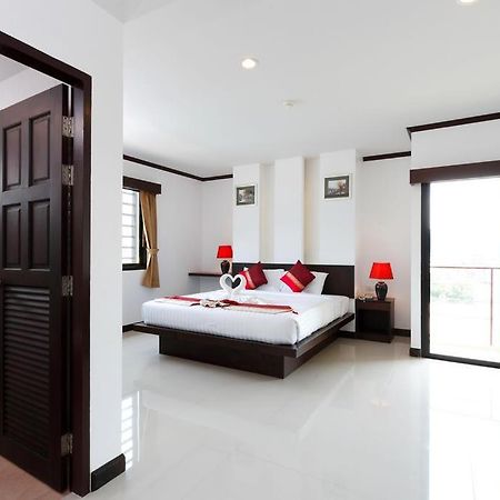 Patong Sri Boutique Hotel מראה חיצוני תמונה