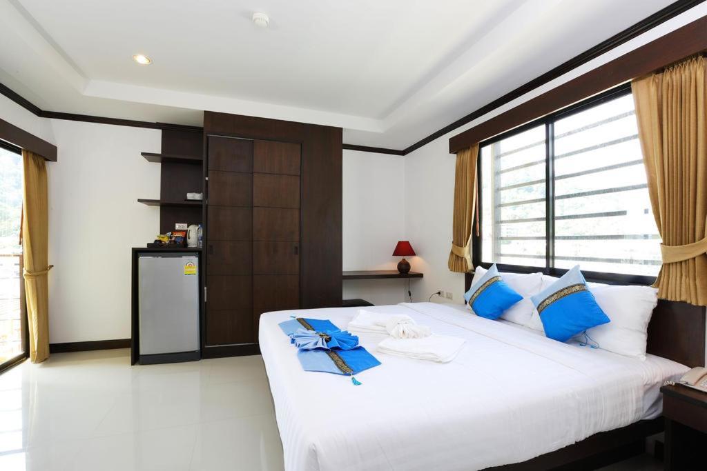 Patong Sri Boutique Hotel מראה חיצוני תמונה
